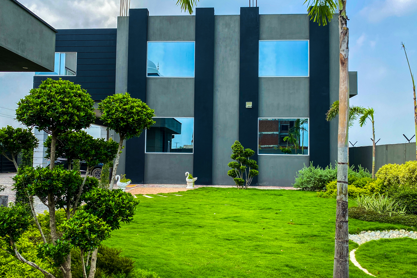 3 manufacturing myths busted by Zee Good